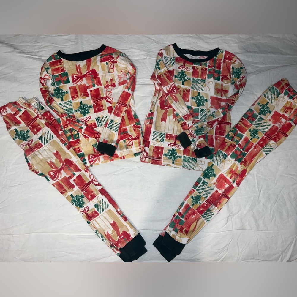 Burt’s Bee Kids Matching Christmas PJs